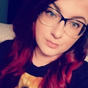 Meet your Posher, Leah